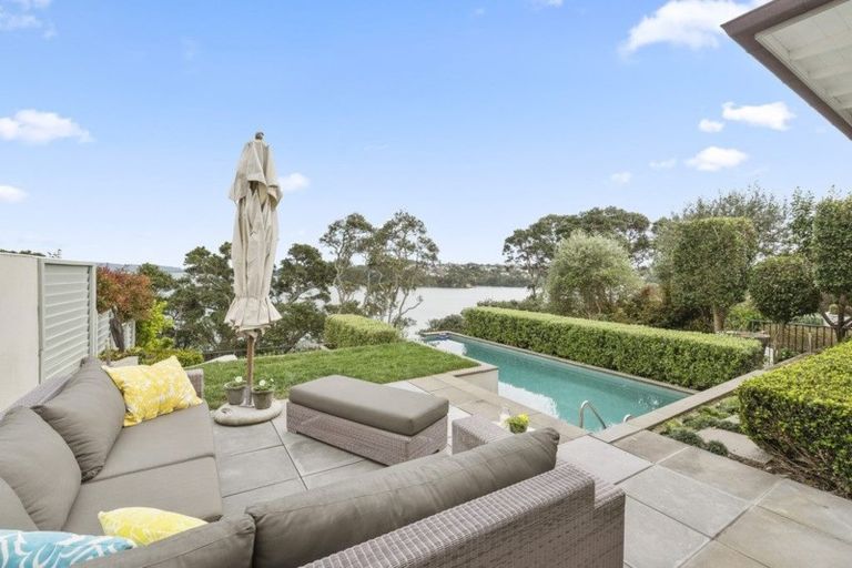 Photo of property in 48 Queen Street, Northcote Point, Auckland, 0627