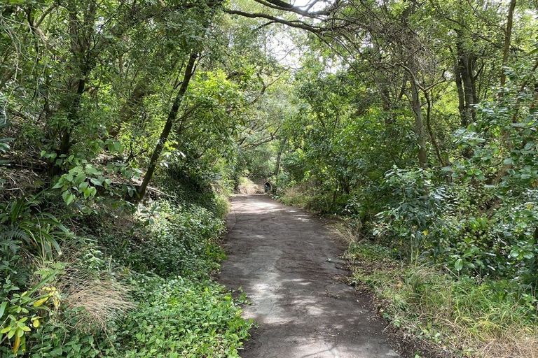 Photo of property in 115 Mount Pleasant Road, Mount Pleasant, Christchurch, 8081