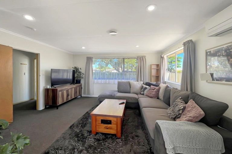 Photo of property in 35 Maxwells Line, Awapuni, Palmerston North, 4412