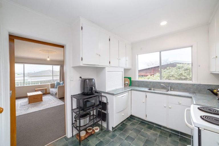 Photo of property in 17a Keir Crescent, Lansdowne, Masterton, 5810