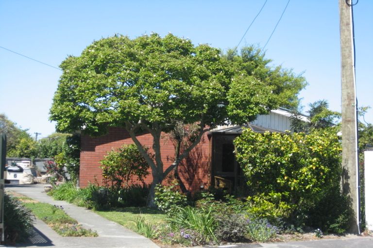 Photo of property in 6 Wesley Place, Bishopdale, Christchurch, 8053