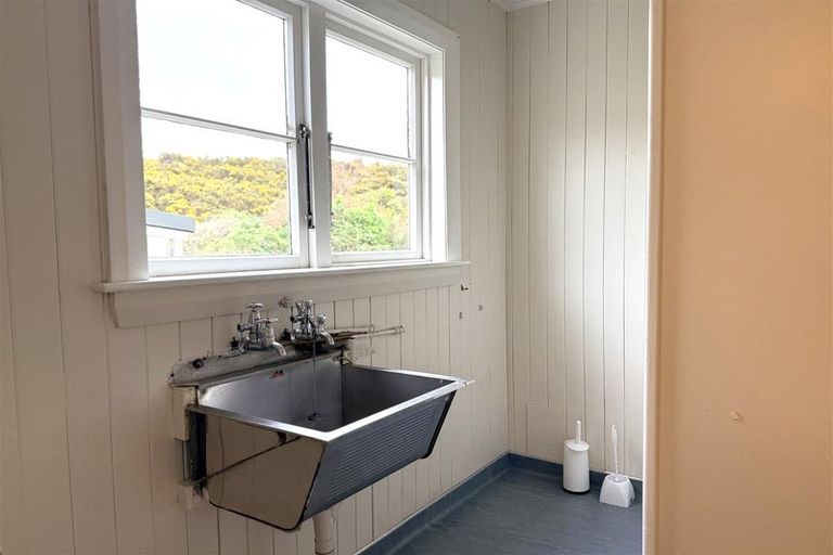 Photo of property in 3 Inverness Street, Dunollie, Runanga, 7803