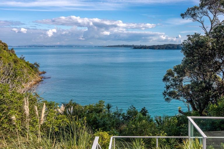 Photo of property in 53 Kennedy Point Road, Surfdale, Waiheke Island, 1081
