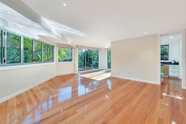 Photo of property in 1/8 Sarsfield Street, Herne Bay, Auckland, 1011