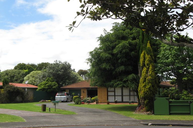 Photo of property in 5 Kamulla Court, Conifer Grove, Takanini, 2112