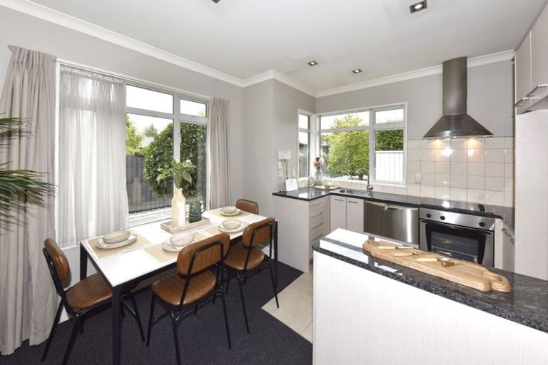 Photo of property in 1/414 Ilam Road, Bryndwr, Christchurch, 8052