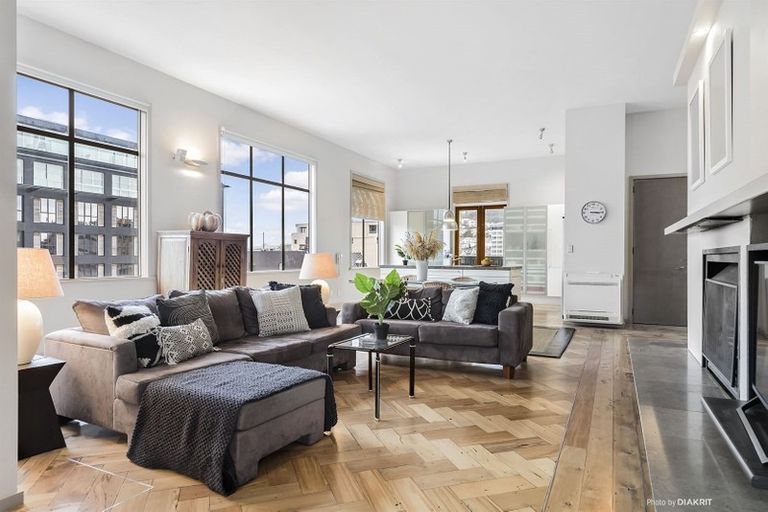 Photo of property in 5/5 Tory Street, Te Aro, Wellington, 6011