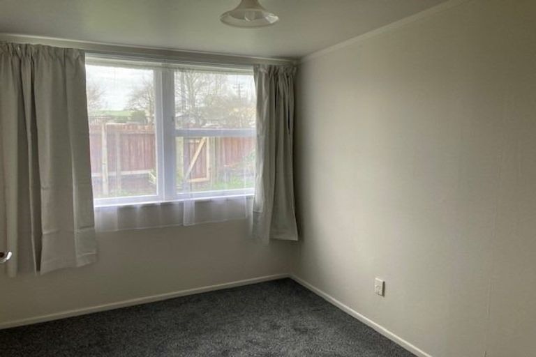 Photo of property in 20 Cricket Place, Melville, Hamilton, 3206