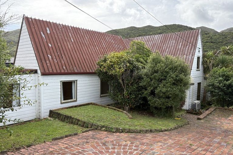 Photo of property in 14 Karamu Street, Ngaio, Wellington, 6035