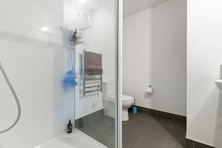 Photo of property in 8 Aspen Grove, Fernhill, Queenstown, 9300