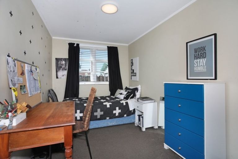 Photo of property in 5 Bell Street, Marton, 4710