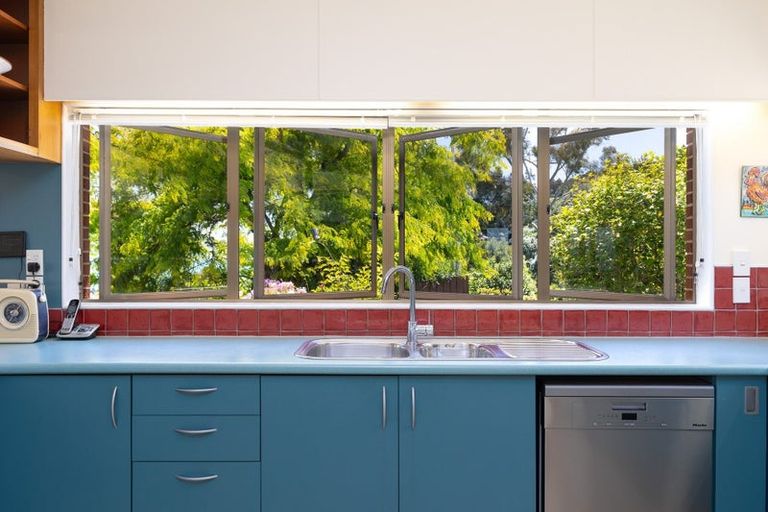 Photo of property in 10a Rangiora Terrace, Tahunanui, Nelson, 7011