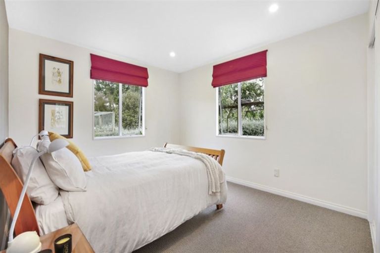 Photo of property in 152 Ashworths Road, Amberley, 7481