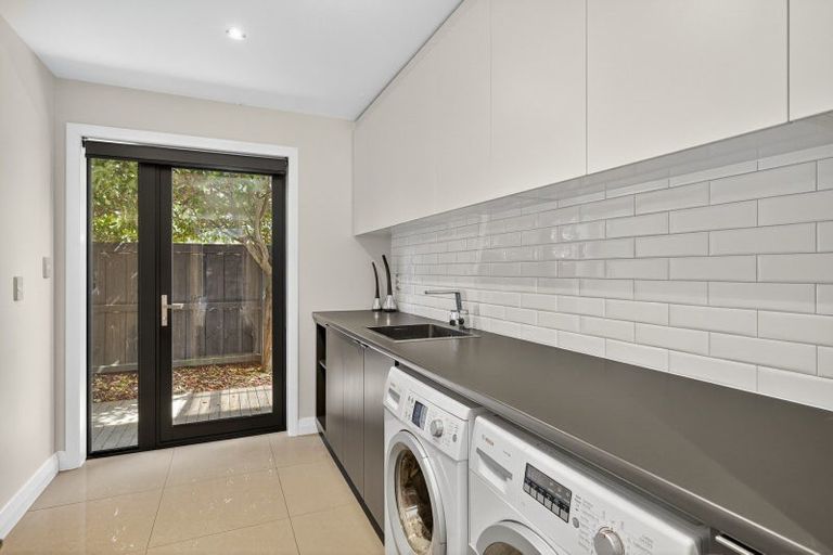 Photo of property in 17 Chesterfield Place, Rangiora, 7400