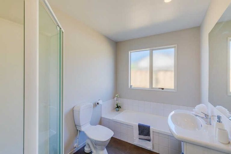 Photo of property in 17 Beechwood Drive, Northwood, Christchurch, 8051