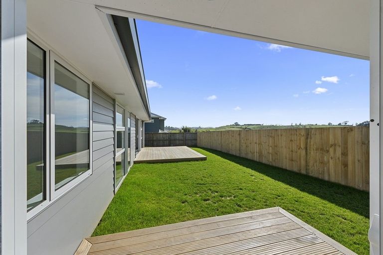 Photo of property in 10a Faber Place, Rototuna North, Hamilton, 3210