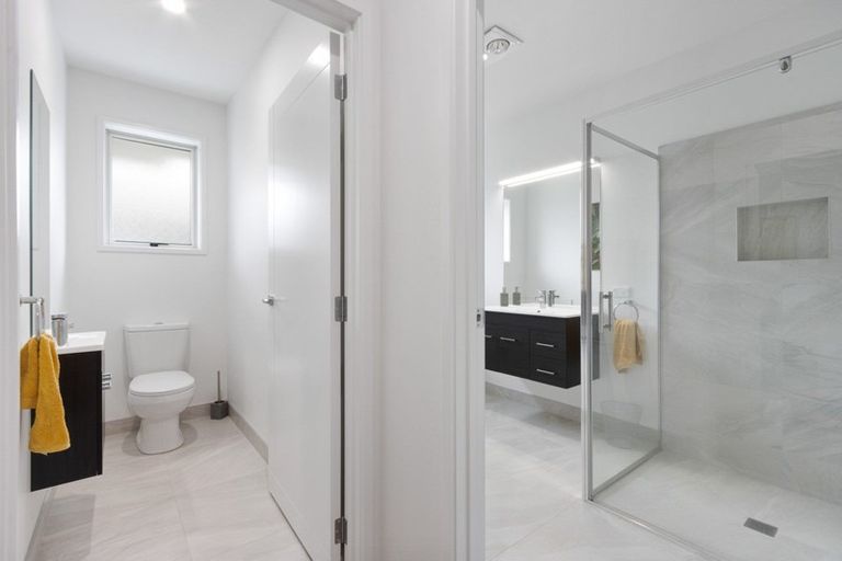 Photo of property in 17 Hurunui Drive, Te Awa, Napier, 4110