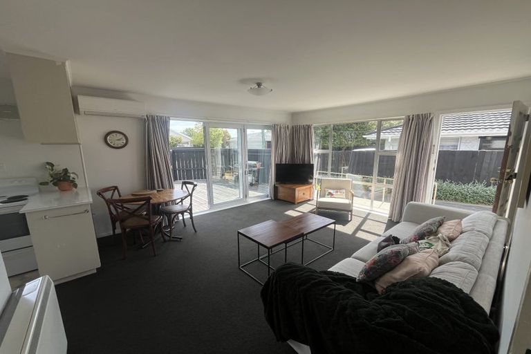 Photo of property in 1/74 Garreg Road, Bryndwr, Christchurch, 8052