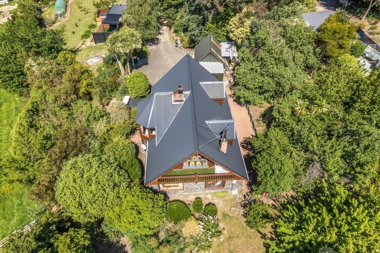 Photo of property in 50 Council Hill Road, Little River, 7591