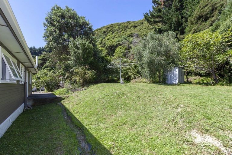 Photo of property in 44 Ruahine Street, Paraparaumu, 5032