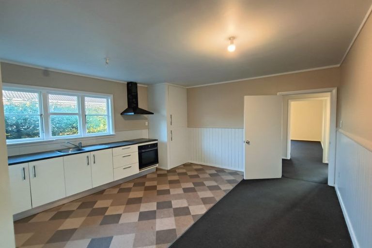 Photo of property in 128 Smith Street, Woolston, Christchurch, 8062