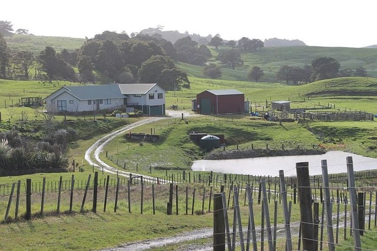 Photo of property in 40 Ariels Lane, Paparoa, Maungaturoto, 0583