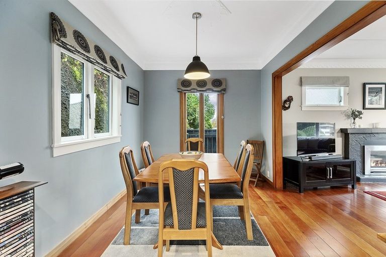 Photo of property in 12 Essex Street, Aro Valley, Wellington, 6021