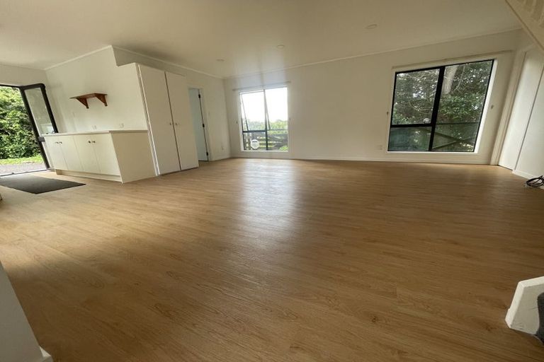 Photo of property in 58 Kewa Road, Albany Heights, Auckland, 0632