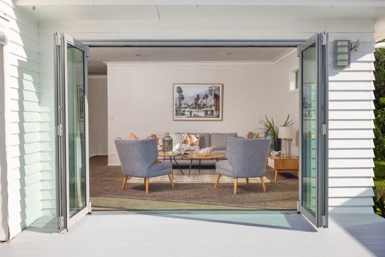 Photo of property in 202 Ranginui Road, Welcome Bay, Tauranga, 3175