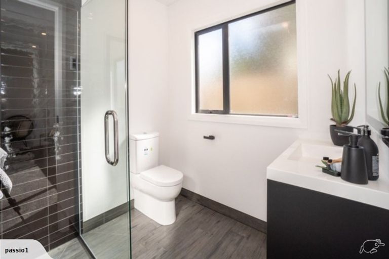 Photo of property in 21b Stewart Crescent, Hokowhitu, Palmerston North, 4410