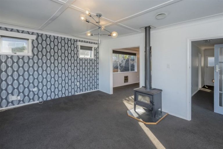 Photo of property in 1 Argyle Avenue, Levin, 5510