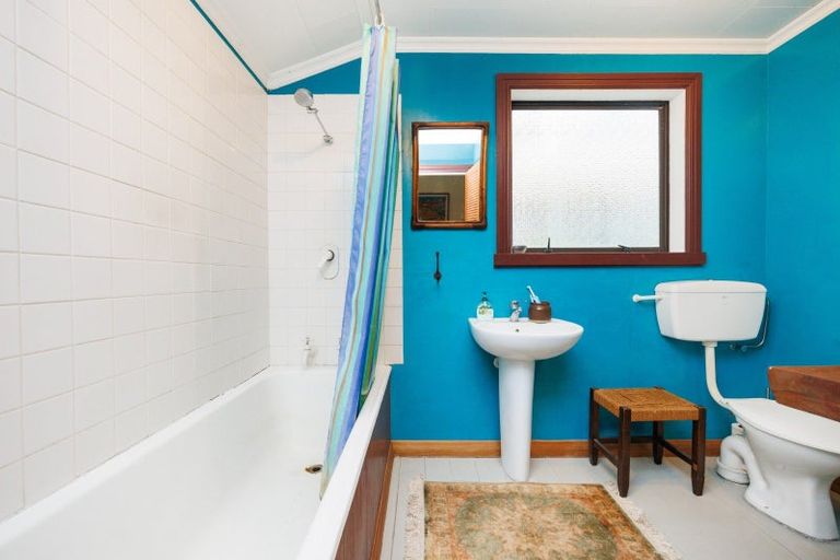 Photo of property in 34 Pirinoa Street, Feilding, 4702