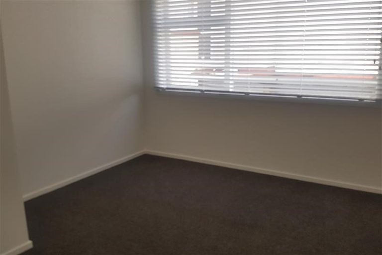 Photo of property in 59 Morley Street, New Plymouth, 4310