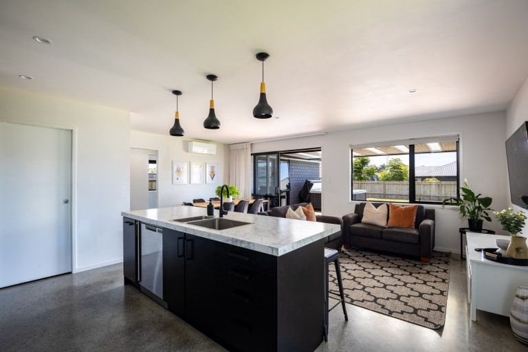 Photo of property in 15 Longstaff Drive, Bell Block, New Plymouth, 4312