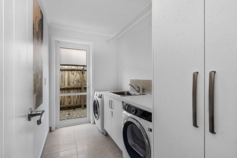 Photo of property in 9 Whincops Road, Halswell, Christchurch, 8025