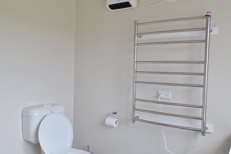 Photo of property in 63 Wakefield Street, Westport, 7825