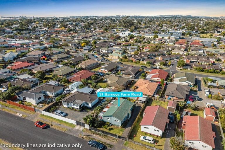 Photo of property in 31 Barneys Farm Road, Clendon Park, Auckland, 2103
