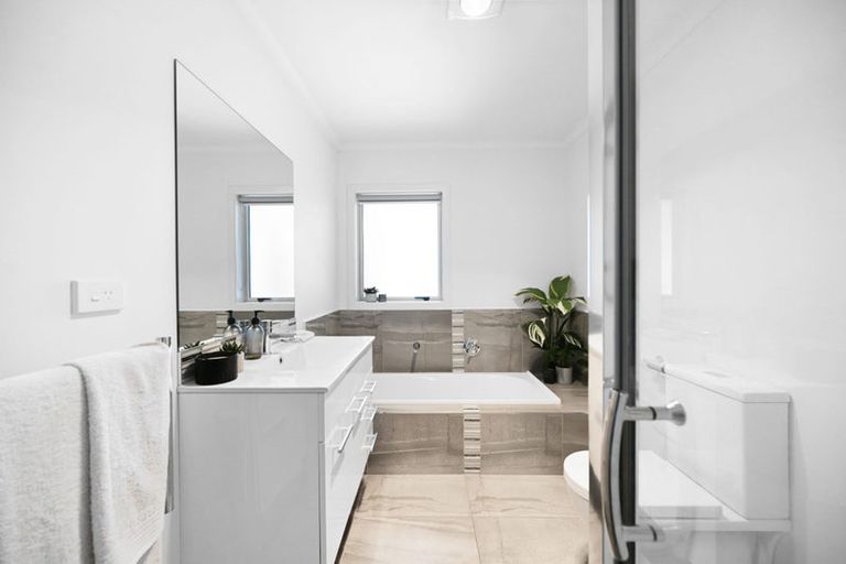 Photo of property in 10 Charlotte Crescent, Dinsdale, Hamilton, 3204