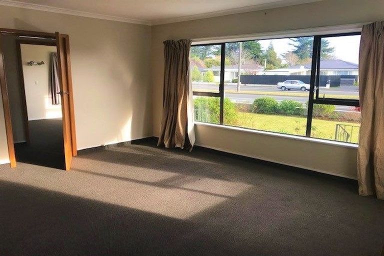 Photo of property in 318 Kennedy Road, Onekawa, Napier, 4110