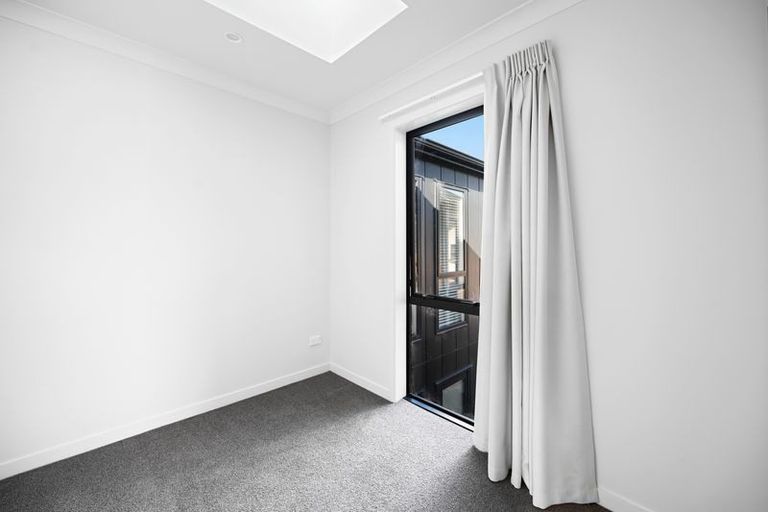 Photo of property in 1/3 Dowding Street, Melville, Hamilton, 3206