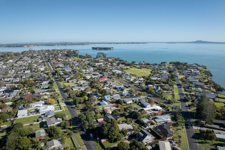Photo of property in 127 Second View Avenue, Beachlands, Auckland, 2018