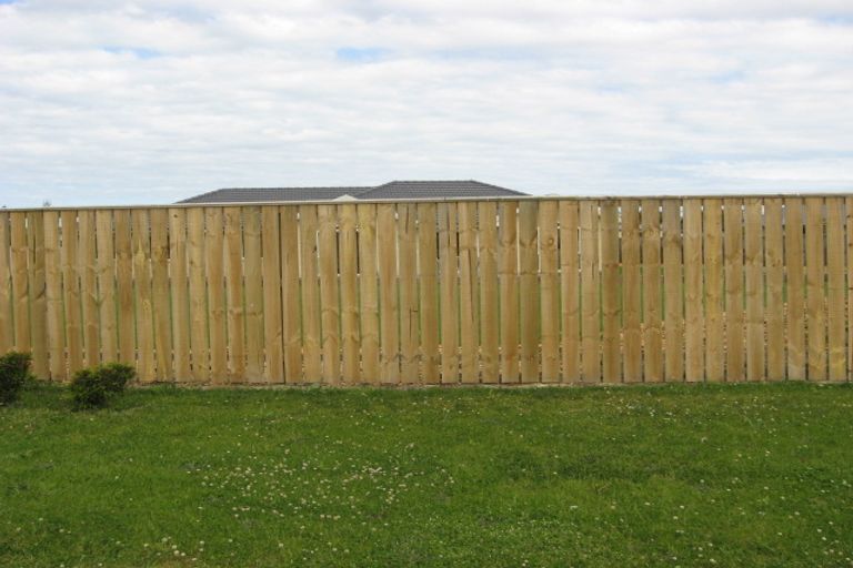 Photo of property in 2 Willowside Place, Amberley, 7410