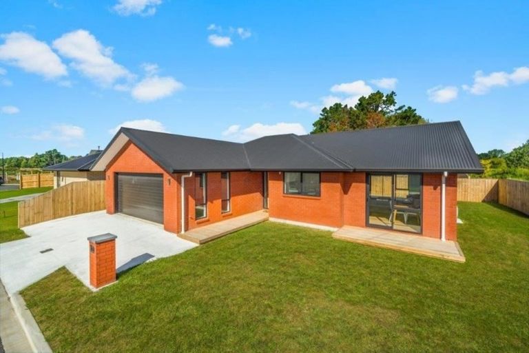 Photo of property in 2 Marjoriefield Mews, Fitzroy, Hamilton, 3206