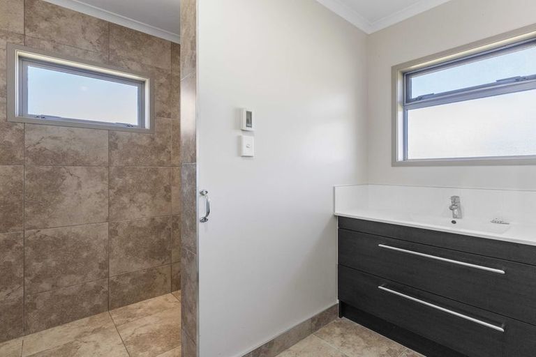 Photo of property in 3 Windsor Street, Richmond Heights, Taupo, 3330