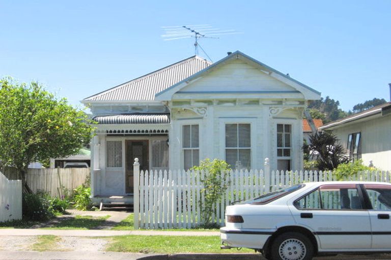 Photo of property in 335 Aberdeen Road, Gisborne, 4010