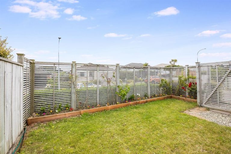 Photo of property in 56 Staithes Drive North, Whitby, Porirua, 5024