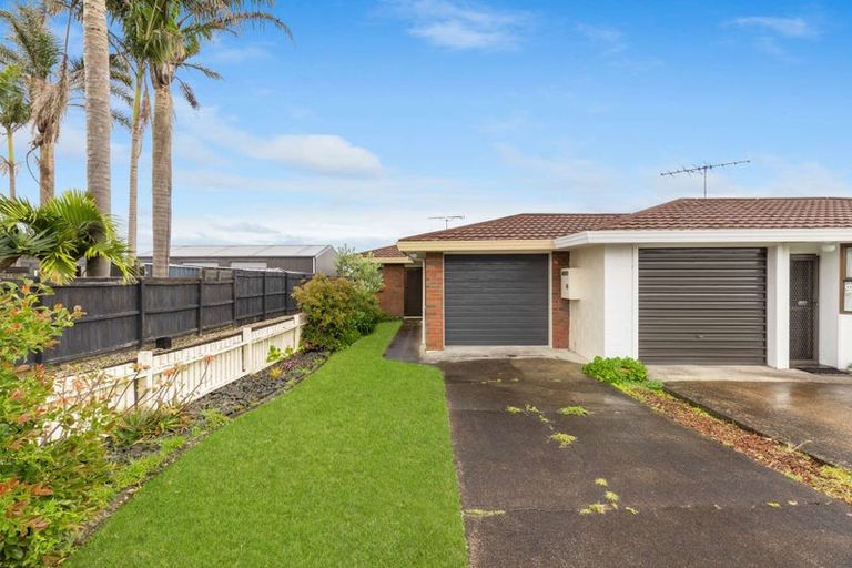 Photo of property in 178b Centreway Road, Orewa, 0931