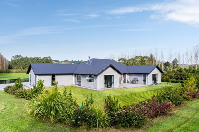 Photo of property in 121 Puddle Alley, Mosgiel, 9092