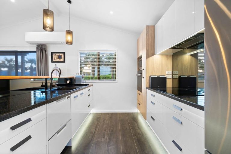 Photo of property in 36a Kiteone Road, Parua Bay, Whangarei, 0174