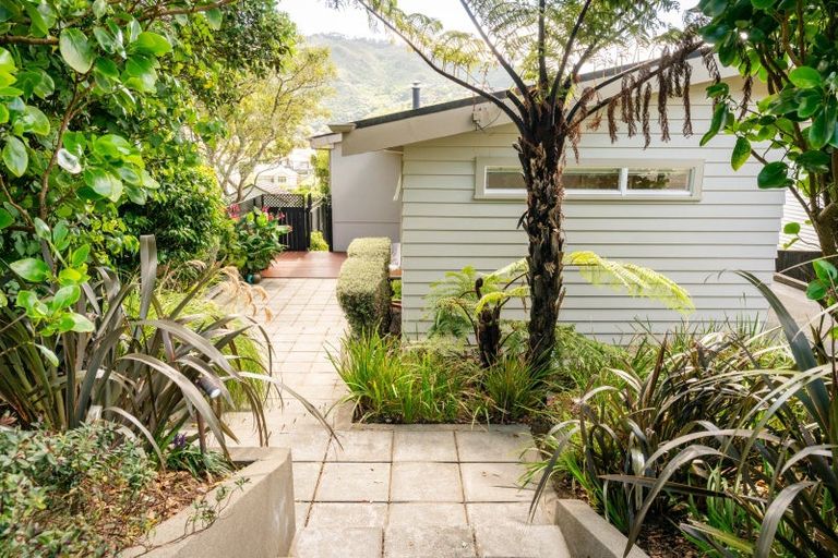 Photo of property in 32 Motueka Street, Ngaio, Wellington, 6035